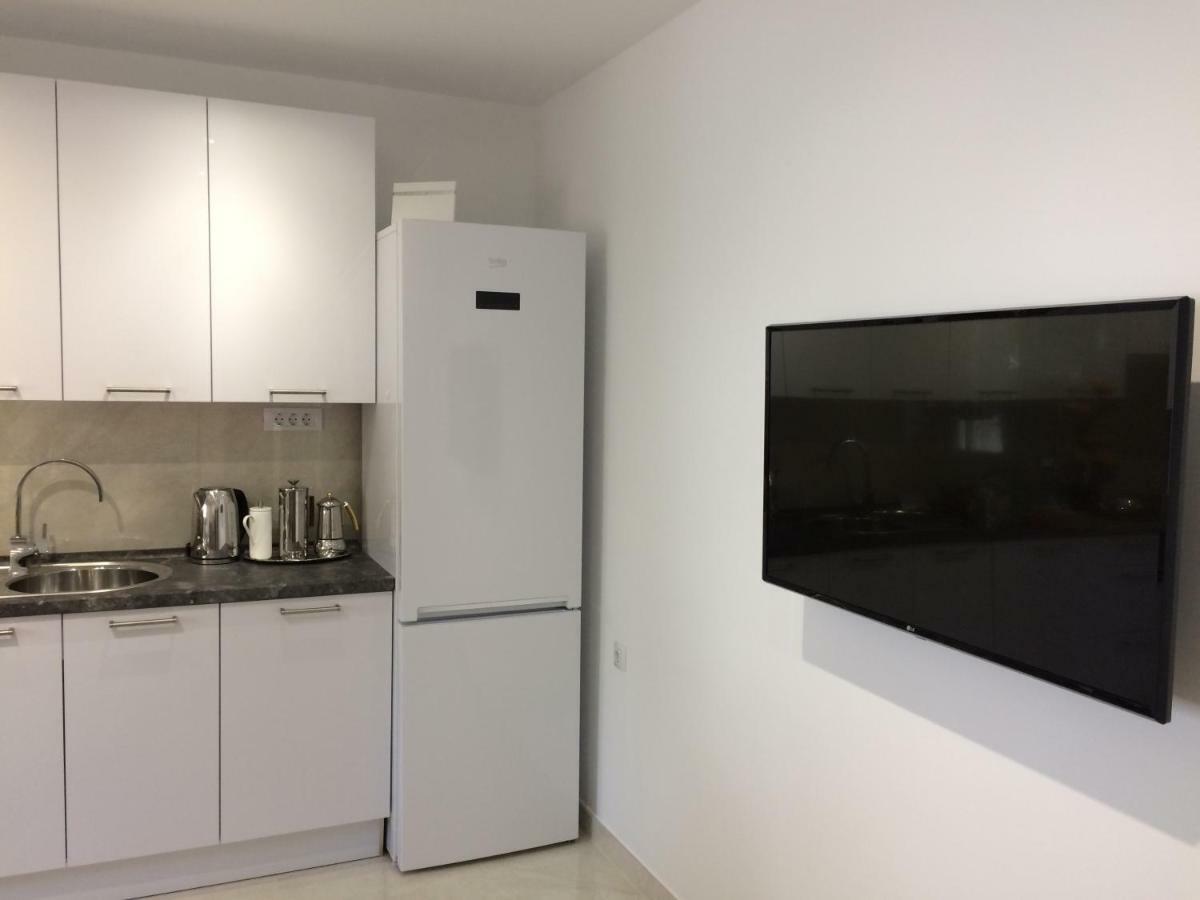 Apartment Marina คอมีชา ภายนอก รูปภาพ