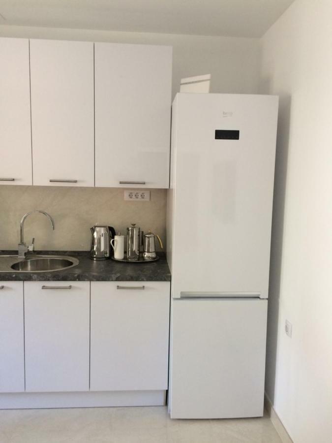 Apartment Marina คอมีชา ภายนอก รูปภาพ
